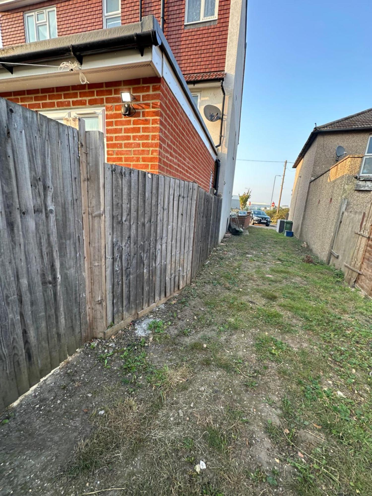 Luxury Ensuite Studio In Crayford Dartford Bexley London With Full Kitchen And Side Garden Alleyway Entrance Erith Εξωτερικό φωτογραφία