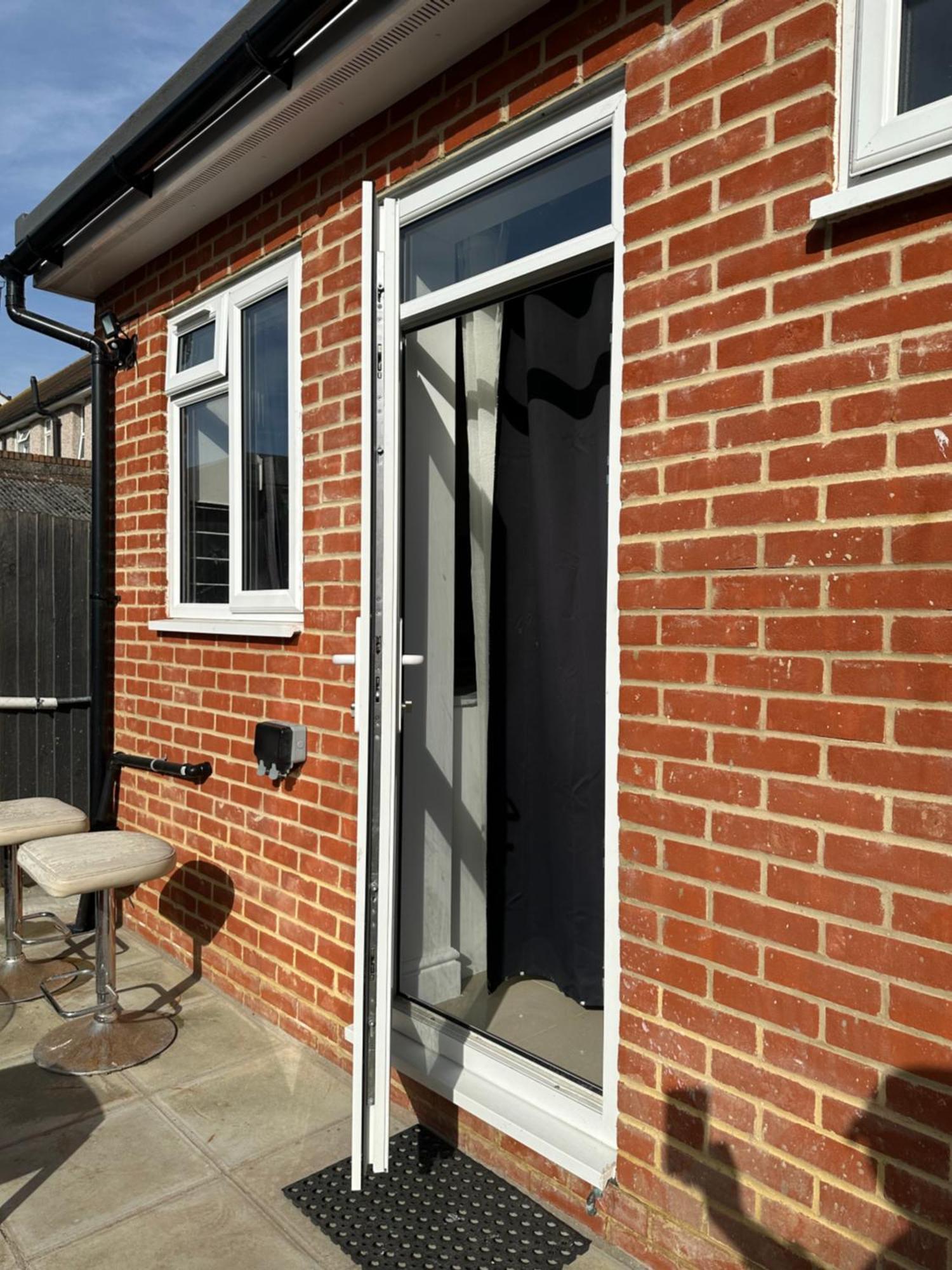 Luxury Ensuite Studio In Crayford Dartford Bexley London With Full Kitchen And Side Garden Alleyway Entrance Erith Εξωτερικό φωτογραφία